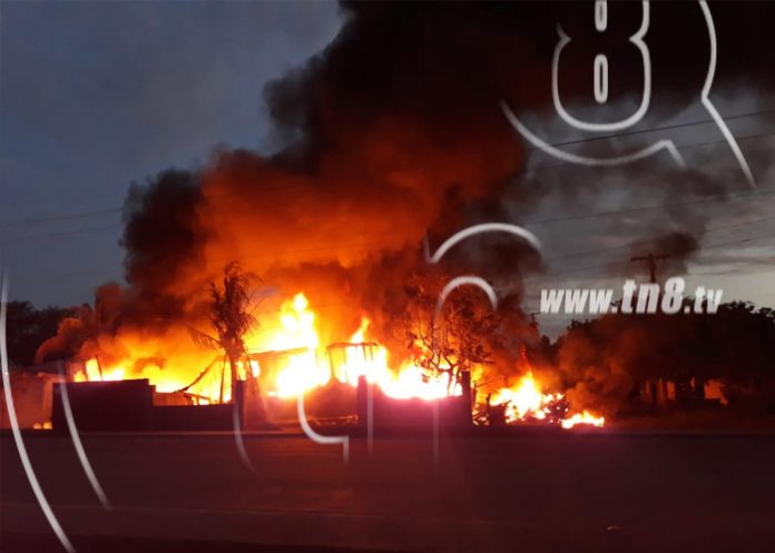 accidente_provoca__incendio_1 nicaragua