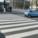 (Video) Mi mami no se toca: niño patea carro que golpeó a su progenitora nicaragua