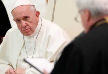 Francisco pide a los jóvenes declararle la guerra al acoso escolar vaticano