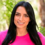 Aislinn Derbez se viste de hombre y es comparada con su hermano faceapp