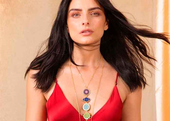 aislin-derbez aislinn derbez