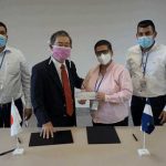 Hospital Alemán Nicaragüense recibe donación para compra de equipos nicaragua