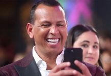Alex Rodríguez envió «pack» para hacer trío con Conejita Playboy estados unidos