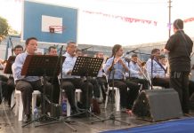 Banda musical ALMA se presenta en el barrio Domitila Lugo banda musical