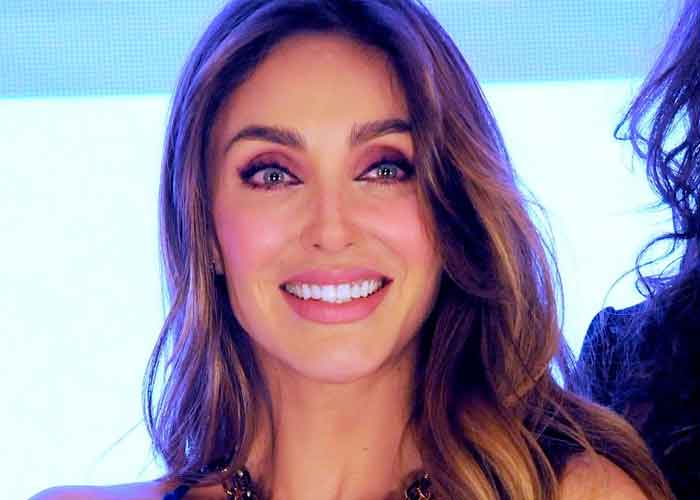 anahi-_gKEXG0j mexico