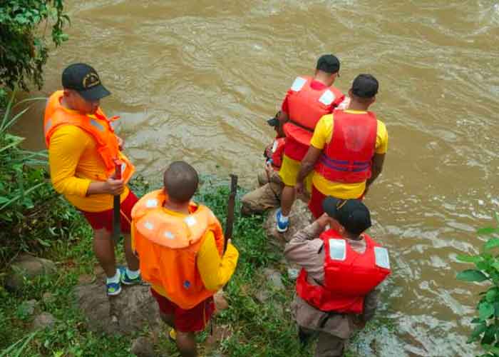 anciana-arrastrada honduras