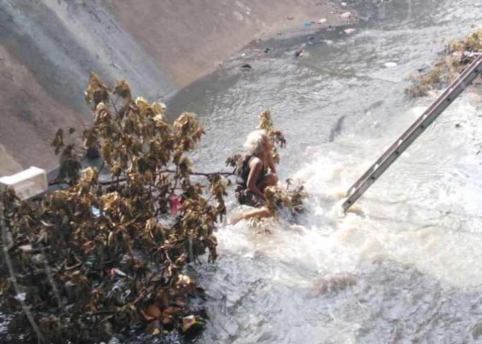 anciana-cauce-01 nicaragua