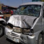 Conductor de la tercera edad provoca accidente en Managua nicaragua