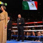 Fuertes críticas para Ángela Aguilar por no llevar brasier al cantar el Himno Nacional las vegas