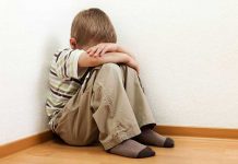 EE.UU: Profesor obligaba a niños a desnudarse por su mala disciplina estados unidos