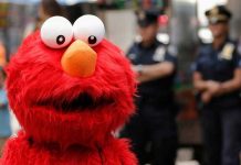Arrestan a hombre que manoseó a menor de edad disfrazado de Elmo estados unidos