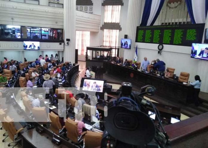 asamblea-leyes-1 nicaragua, asamblea, ley, bancos, parlamento,