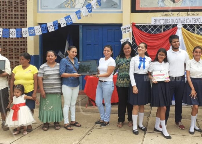 aula-digital-somot-3 nicaragua