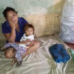 «Si yo fui burra, mis hijos no», dice desesperada madre de escasos recursos mujer