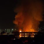 Sofocado el incendio que destruyó el Museo Nacional de Río de Janeiro incendio