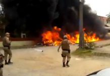 Brasil: 3 personas murieron al estrellarse un helicóptero secuestrado helicoptero