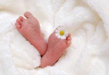 Bebé genéticamente modificado ya podría estar en brazos de su madre china