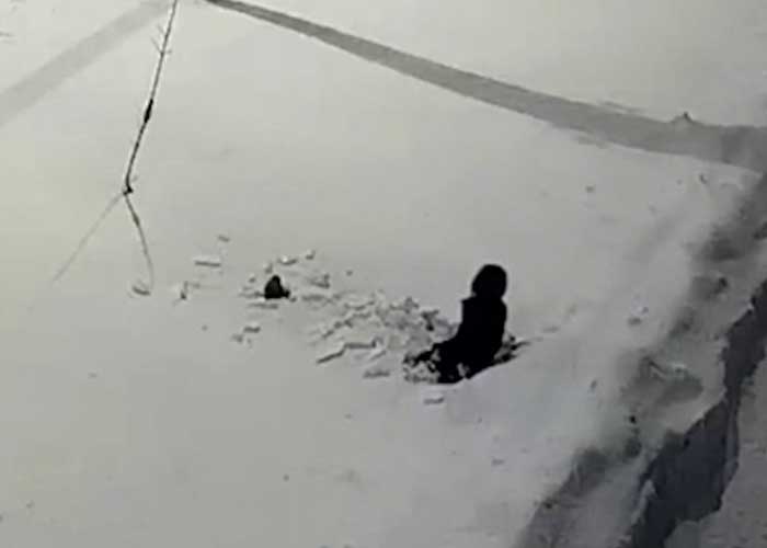 bebe-1_lxo2McD rusia