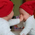 China: Gemelas se pelean dentro del vientre de su madre china