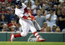 Betts vence en arbitraje a Medias Rojas betts