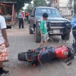 Conductor irrespeta señal de tránsito y provoca accidente en Bilwi nicaragua