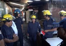 Bomberos inspeccionan tramos del Mercado Iván Montenegro nicaragua