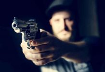 san petersburgo, bloguero, agresion, transmision,