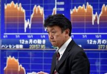 Bolsa de Tokio se desploma ante temor de guerra comercial