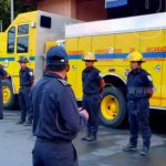 Dos camiones de bomberos y una ambulancia parten a la estación de Jinotepe nicaragua