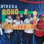 Estudiantes de Tipitapa reciben bono complementario de bachiller nicaragua