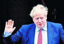 Boris Johnson está mejorando, dice jefe del Tesoro británico reino unido