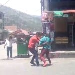 Colombia: Borrachos se matan a puñaladas por el amor de una mujer colombia