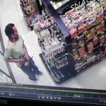 ¡Clase sed! Captan a sujeto robando licor en una gasolinera de Estelí nicaragua