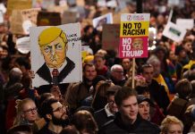 Británicos se solidarizan con Cuba y protestan contra Trump