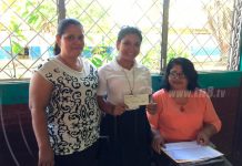 Gobierno entrega Bono Complementario a bachilleres de Chinandega nicaragua