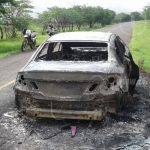 Encuentran vehículo calcinado frente a la Hacienda San Jacinto nicaragua