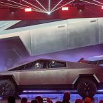 Lanzamiento de la camioneta «indestructible» queda burlado tecnologia