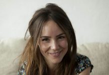 Camila Sodi comparte foto semidesnuda en Instagram mexico