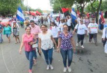 Caminata en honor a la figura imborrable de Bertha Calderón nicaragua