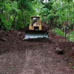 Alcaldía de Juigalpa inicia reparación de camino en Poza Larga nicaragua