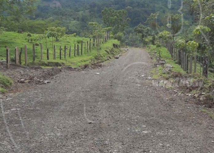 camino-rio-blanco-03 nicaragua