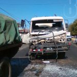 Joven queda prensado en metal tras accidente de camión en Managua nicaragua