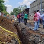 Supervisan avance de alcantarillado en barrio Francisco Salazar nicaragua