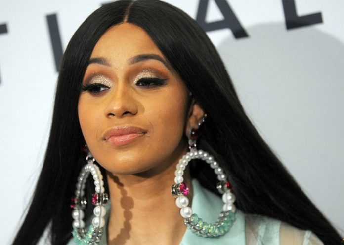 cardi-b-_QhZ7oWU video