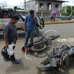 Choque entre dos motocicletas deja lesionados a los conductores nicaragua