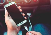 3 poderosas razones por la que no debes cargar tu celular en el automóvil carga de bateria
