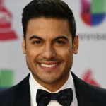 ¿Carlos Rivera habría engañado a su novia con otro hombre? carlos rivera