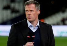La cadena Sky suspende al exfutbolista Jamie Carragher por escupir a una niña