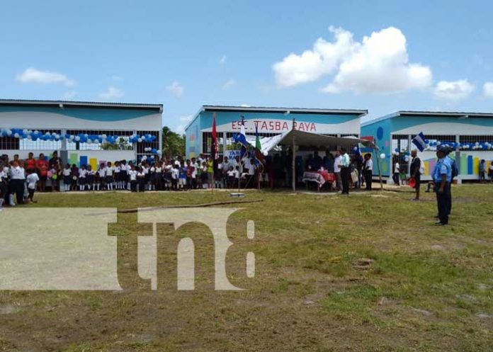 nicaragua, bilwi, huracanes, aulas, clases,