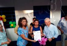 Madre soltera recibió una vivienda digna en Lomas de San Judas nicaragua